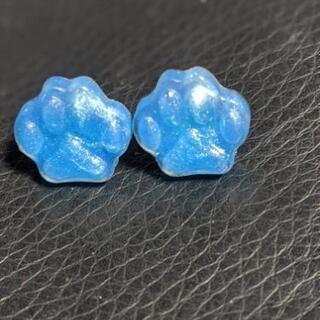 ハンドメイド　肉球ピアス