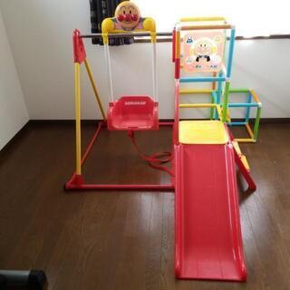（決定致しました！）アンパンマンジャングルジム　ブランコ　滑り台　