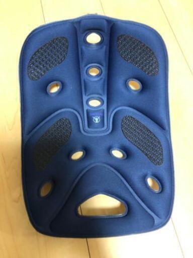 腰痛改善に！！バックジョイMサイズ  新品未使用