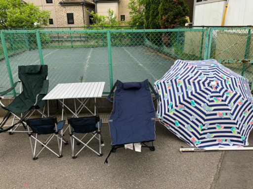 美品 アメリカ MACCABEEアウトドア用品（テーブル1＋チェアー4）計5点　収納袋付き