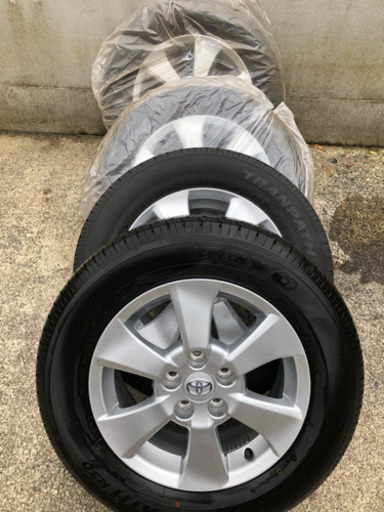 タイヤ4本セット安くお譲りします。