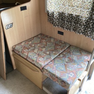 かわいそうなキャンピングカーを有効活用してください！の画像