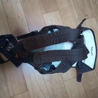 monbebe 抱っこひも