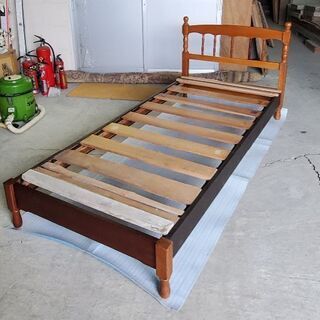 組立簡単ベッド枠（シングル）引渡完了