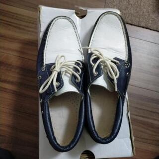 デッキシューズ