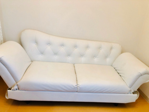 【受取予定者決定済み】ヨーロピアン　2〜３人がけ　カウチソファー