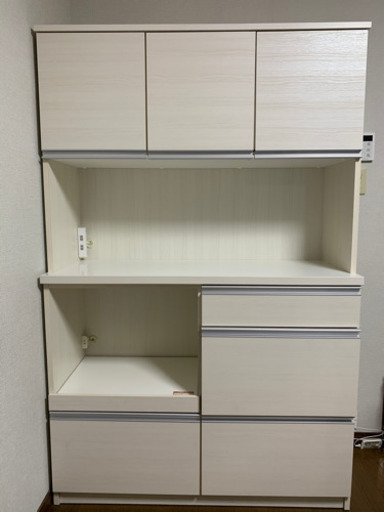 ?食器棚〜取り引き予定者が決定しました〜?
