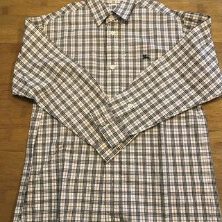 ★美品★バーバリーシャツ（130cn）