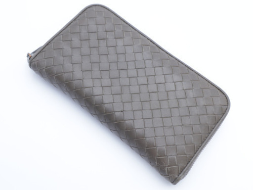 《BOTTEGA VENETA/イントレチャート ラウンドファスナー長財布》箱
