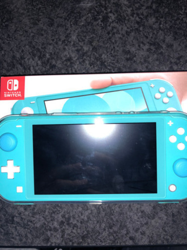 ✨一年保証付き 任天堂switch lite &どうぶつの森セット 大人気カラー ケース&保護フィルム付き おまけamiiboカード✨
