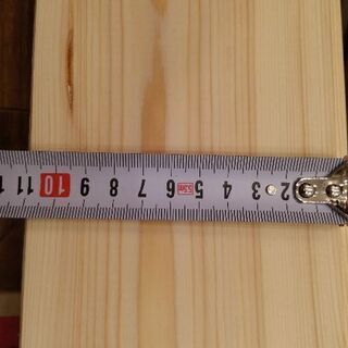 【500円値下げしました！】無垢パイン床材の画像