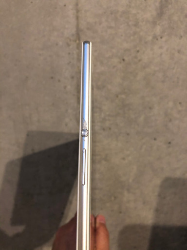 SONY Xperia Z4 Tablet 海外SIMフリー+NCイヤホン