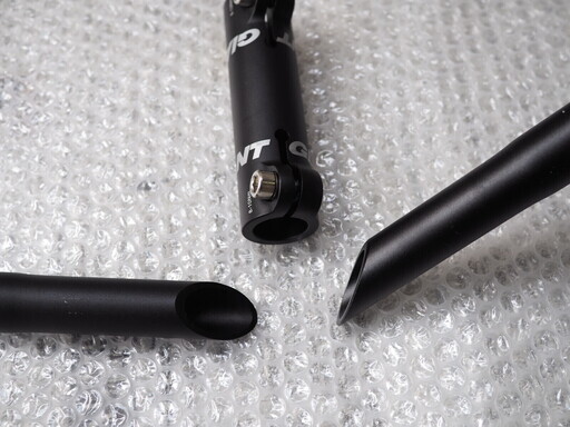 【GIANT 純正】分割式ドロップハンドル（31.8mm／2017年式 MR4 R）