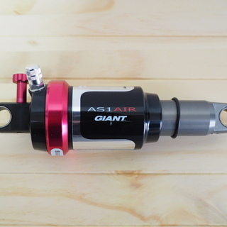 【GIANT 純正】リアショック AS1 AIR［160mm／2...