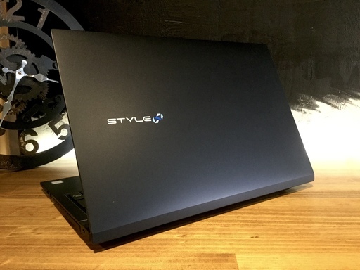 売約済み。ご覧頂きありがとうございました。2017年発売モデル！フルＨＤ液晶！一宮でWindows10搭載機！iiyama 元箱付き 15.6インチ モバイルPC 第７世代corei7 DDR４規格RAM8GB/NVMe M.2SSD 256GB/HDD500GB搭載！スタイリッシュな薄型パソコン】一宮市のパソコン屋 Mr.Carnival（ミスカニ）です！パソコン修理・中古パソコンの販売【クレカ&PayPay&メルペイ使えます！】受け渡しは店舗にて(^^)/【省電力モデル ノートパソコン】