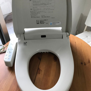 シャワートイレ　INAX   ウォシュレット　