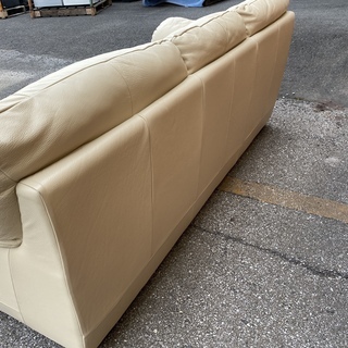 Italsofa イタルソファ ソファ 3シーター 本革 ベージュ 高級 中古品の画像