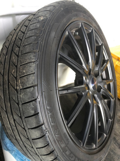 取引決まりました！ ありがとうごぞいます。ホイール＆タイヤ共に新品からワンシーズンのみの使用でかなり綺麗だと思います
