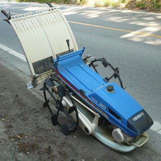 イセキ田植え機
