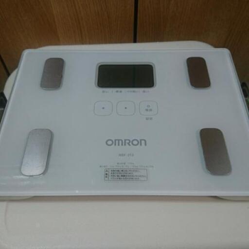 オムロン 体重計 言い値が出品額に近い人優先とお取引希望です！
