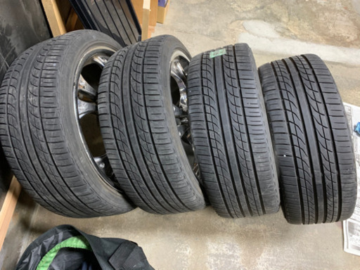205/40R17 17×7J+42 トヨタbB(QNC21)