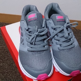 NIKE ナイキ スニーカー 24.0㎝