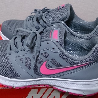 NIKE ナイキ スニーカー 24.0㎝の画像