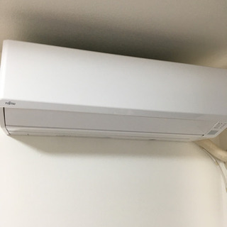 エアコン2020年式新品未使用、保証書、取扱説明書全てあります。