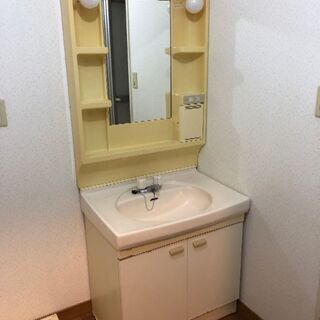 洗面化粧台710A　中古差し上げます