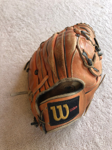 大人用軟式野球グローブ2種、子供用軟式野球グローブ1種