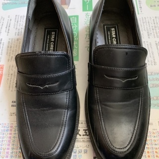 中古の靴 25センチ