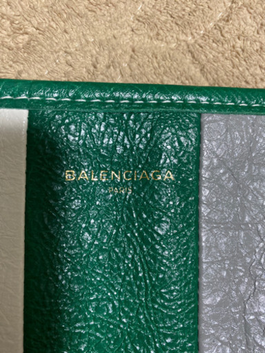 他アプリで商談中　早い者勝ち　BALENCIAGAのクラッチバッグ　23日に売れます。