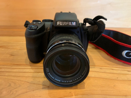 富士フイルム　Finepix HS30EXR デジカメ