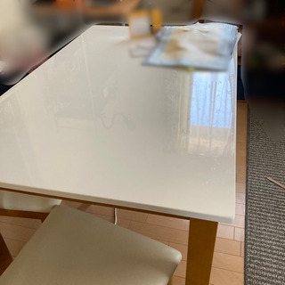 お譲り先決定＊【無料】4人掛け　ダイニングセット　6/16までの画像