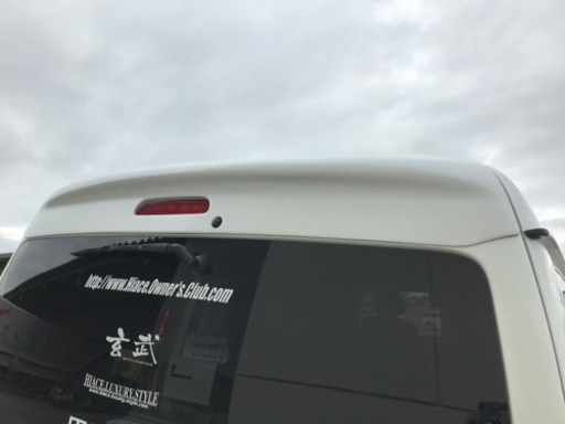 ハイエース　ミドル　リアスポイラー