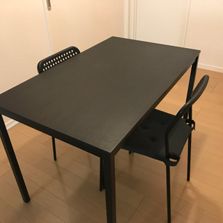 IKEA ダイニングデーブル