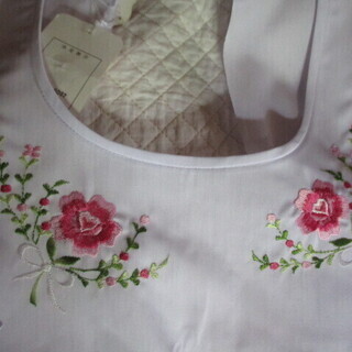 【最終処分】　未使用　割烹着　和風エプロン　刺繍柄　キッチンの画像