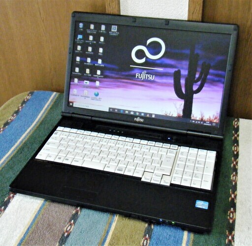 ?15.6型/高性能?i5/SSD128GB/Microsoft Office 2016?✎/快適♬メモリ4GB/DVDSマルチ(コピ