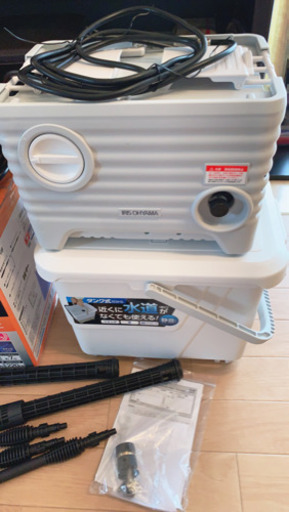 《再値下げ》タンク式高圧洗浄機(静音タイプ) アイリスオーヤマSBT-512N