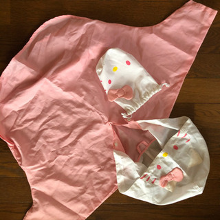 サンリオ 子供用 キャラクター キャラPON レインポンチョ キティ 収納袋付きの画像
