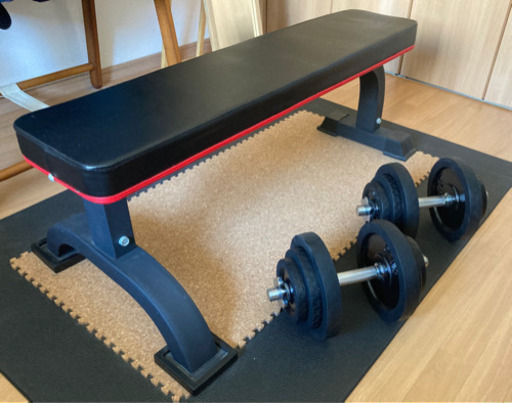 ダンベル20kg×2、フラットベンチ、マットのセット