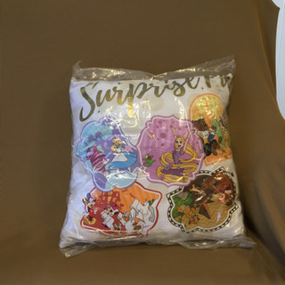 新品！ディズニーキャラクター柄クッション