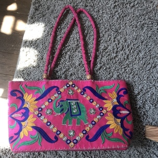 インドで購入したハンドバッグ