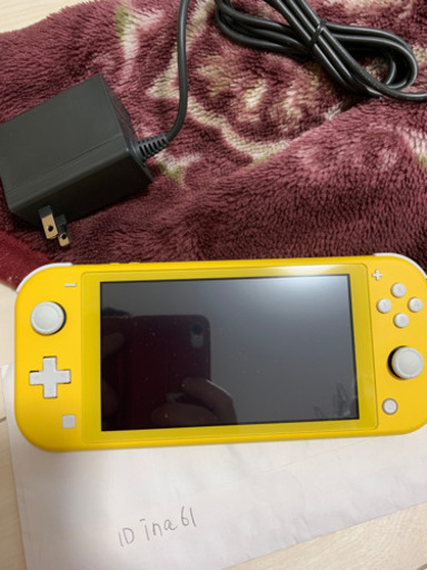 任天堂スイッチ ライト イエロー