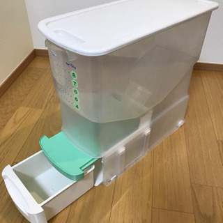 米びつの画像