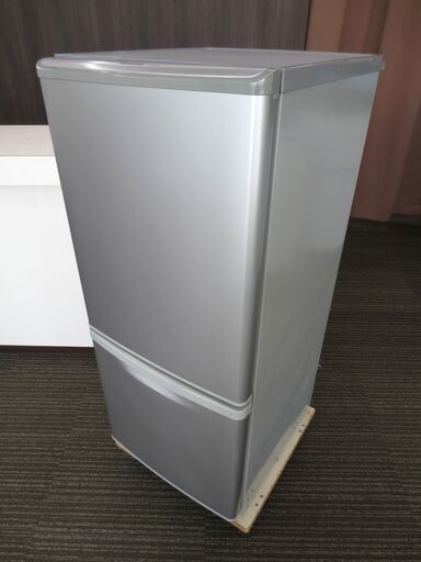 ■Panasonic/パナソニック　2ドア冷蔵庫　138L　NR-B142W-S