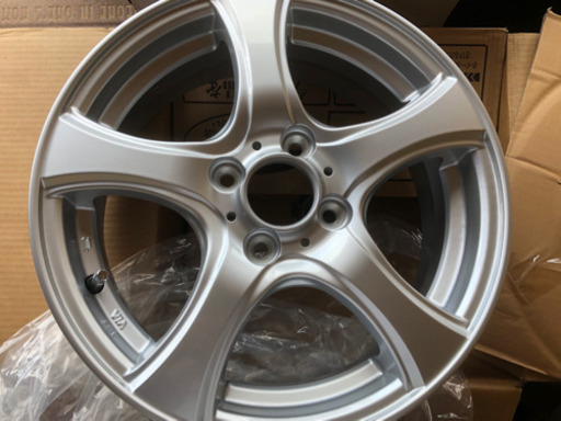 未使用品15インチホイール4本