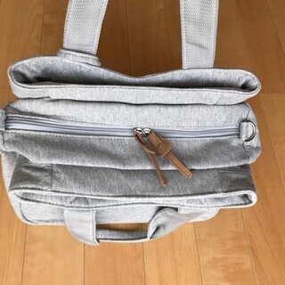 CLOSSHI ハンドバッグの画像