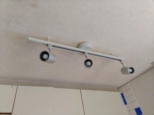 無地良品 ダクトレール 照明