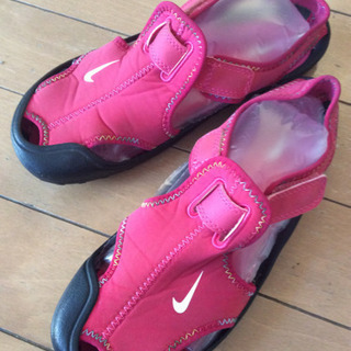 ナイキのウオーターシューズ